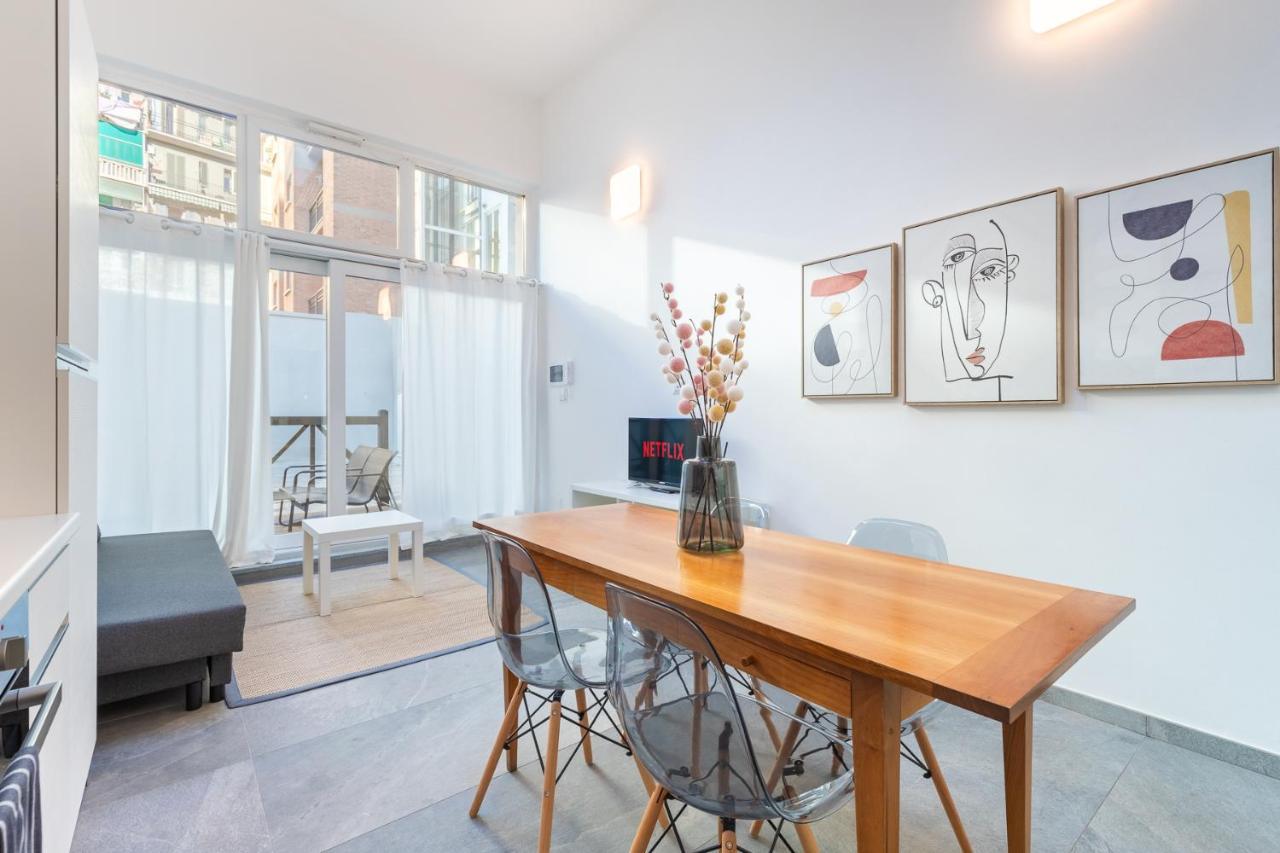 토리노 Exclusive Loft Crocetta - Free Private Parking & Wi-Fi - 5 Min To Metro Nizza - Ac 빌라 외부 사진
